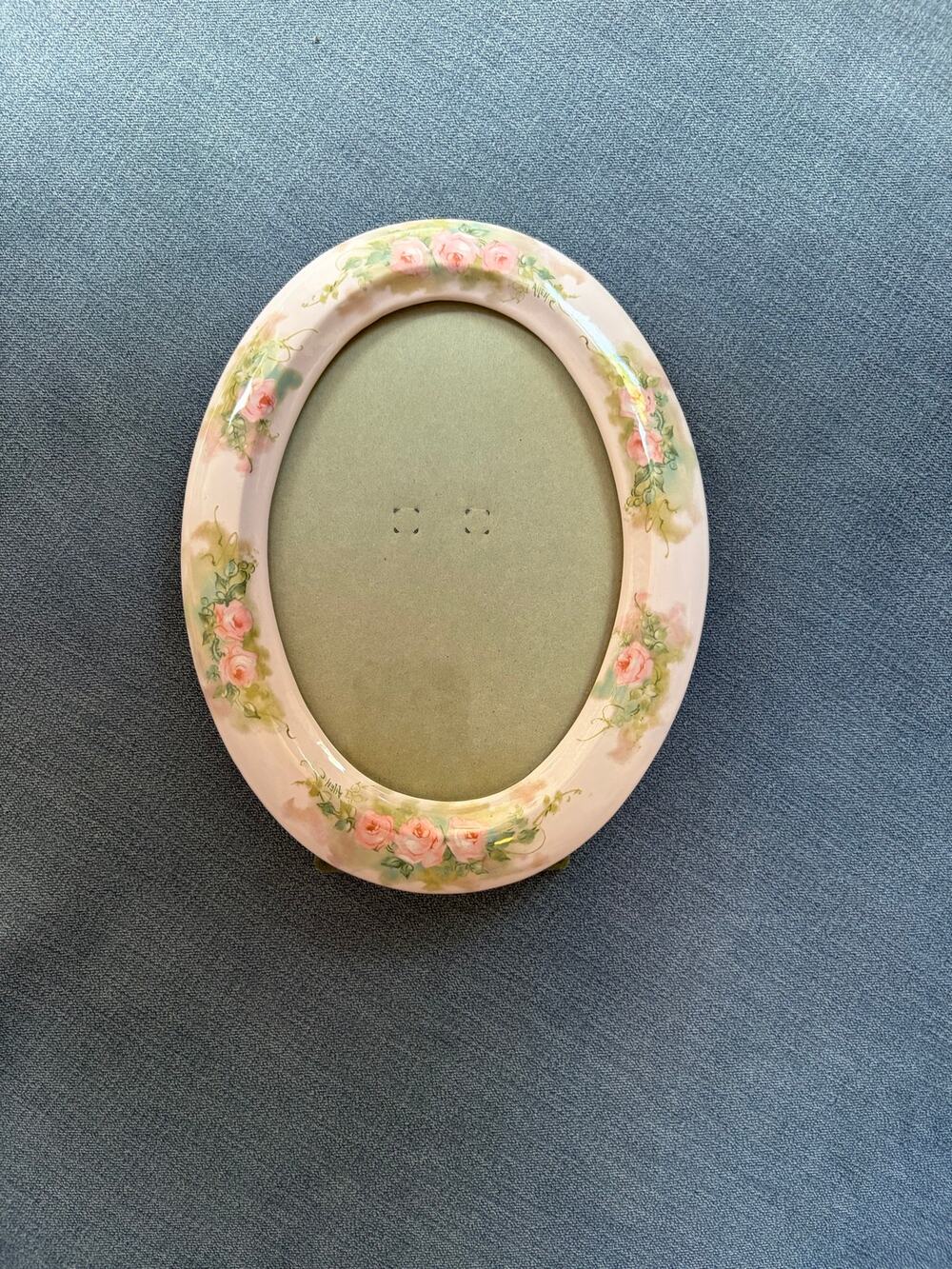 Vintage 1987 Terragrafics Oval Porcelain Picture Frame Pink Roses Floral 5x7